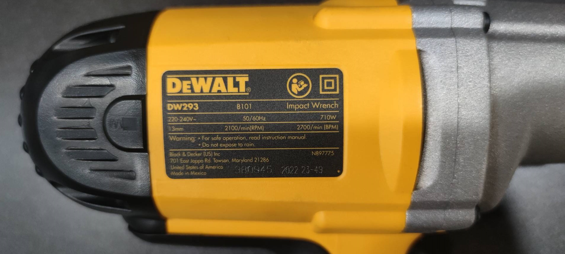 บล๊อกไฟฟ้า1/2 DW293 DEWALT