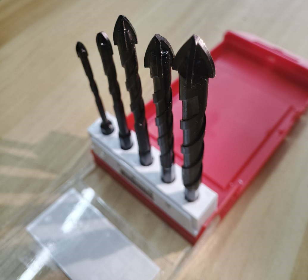 MASARU ชุดดอกเจาะสว่าน รุ่น SADG-300 5 ชิ้น (4,6,8.10,12mm) ดอกสว่าน ดอกเจาะ ชุดดอกสว่าน