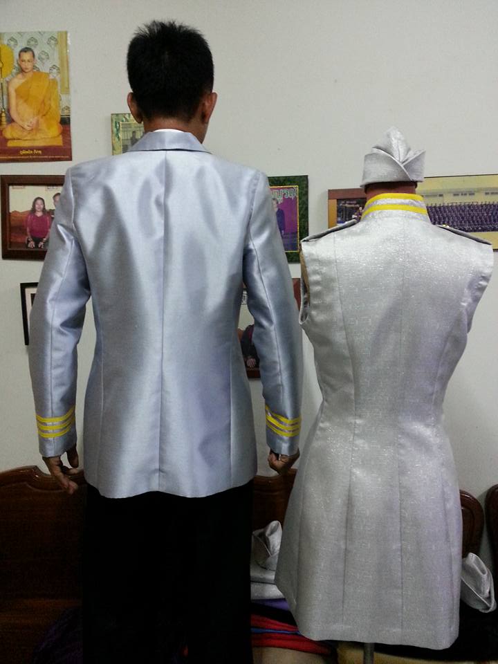 ชุดแอร์โฮสเตรส / ชุดอาชีพในฝัน