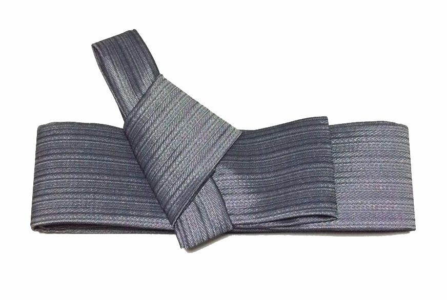 โอบิ สำเหร็จผู้ชาย สีเทาเงินลาย *อันสุดท้าย มีรอยต่อผ้า1จุด