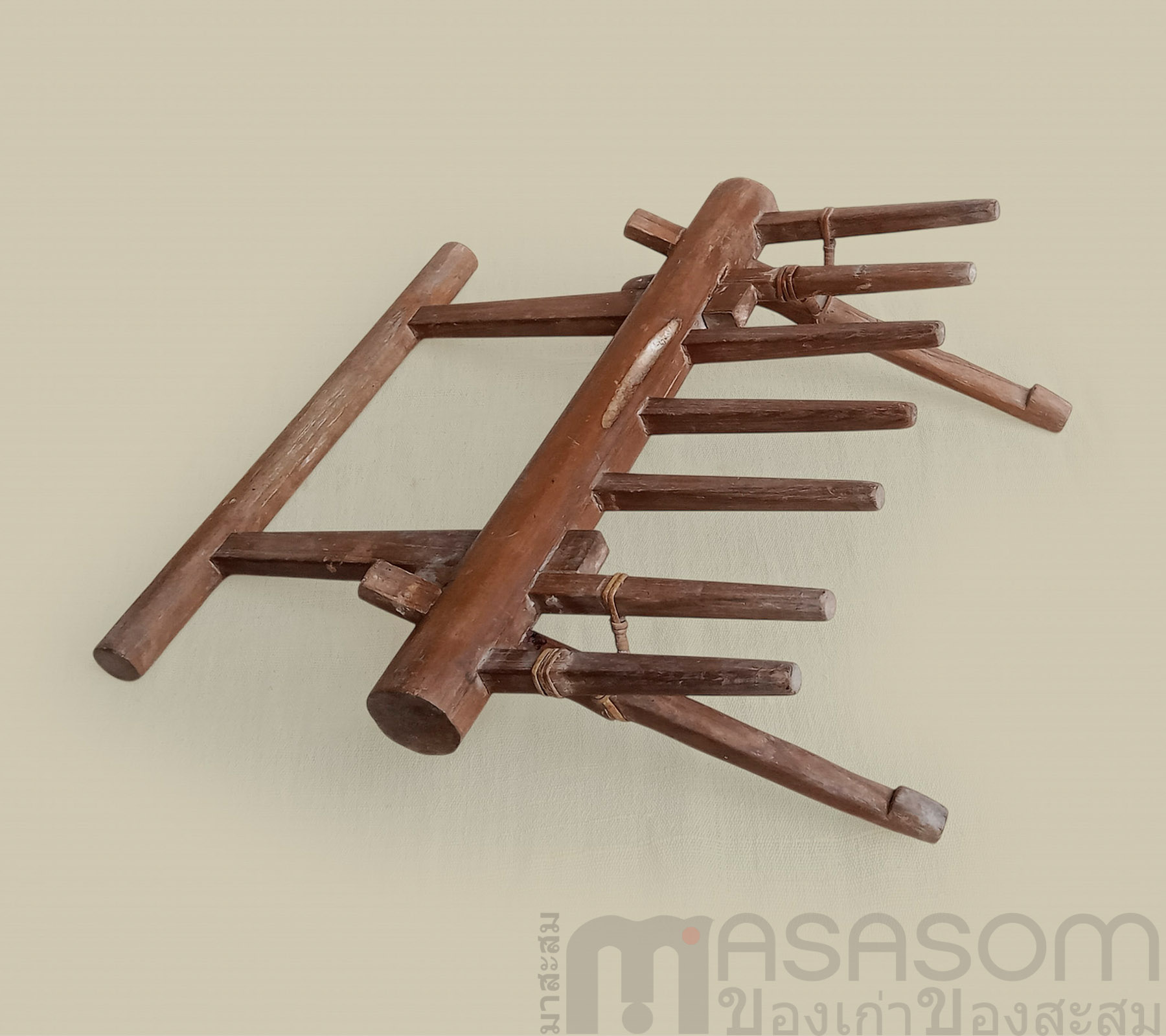 คราดนาโมเดลใหญ่