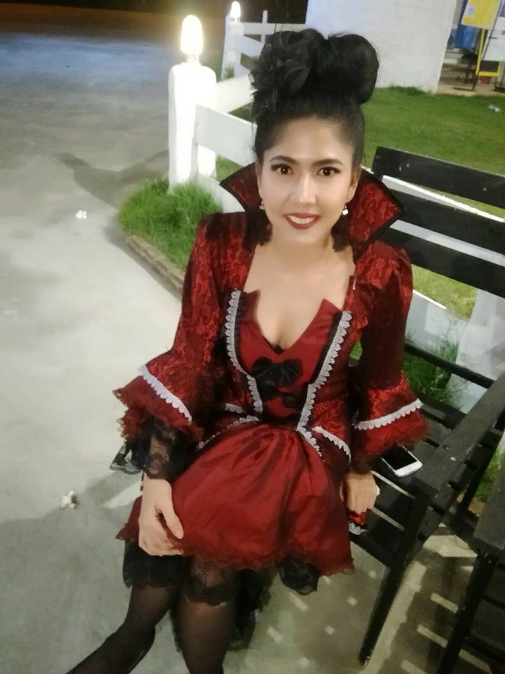 ชุดควีนแวมไพร์ / ชุดแม่มด