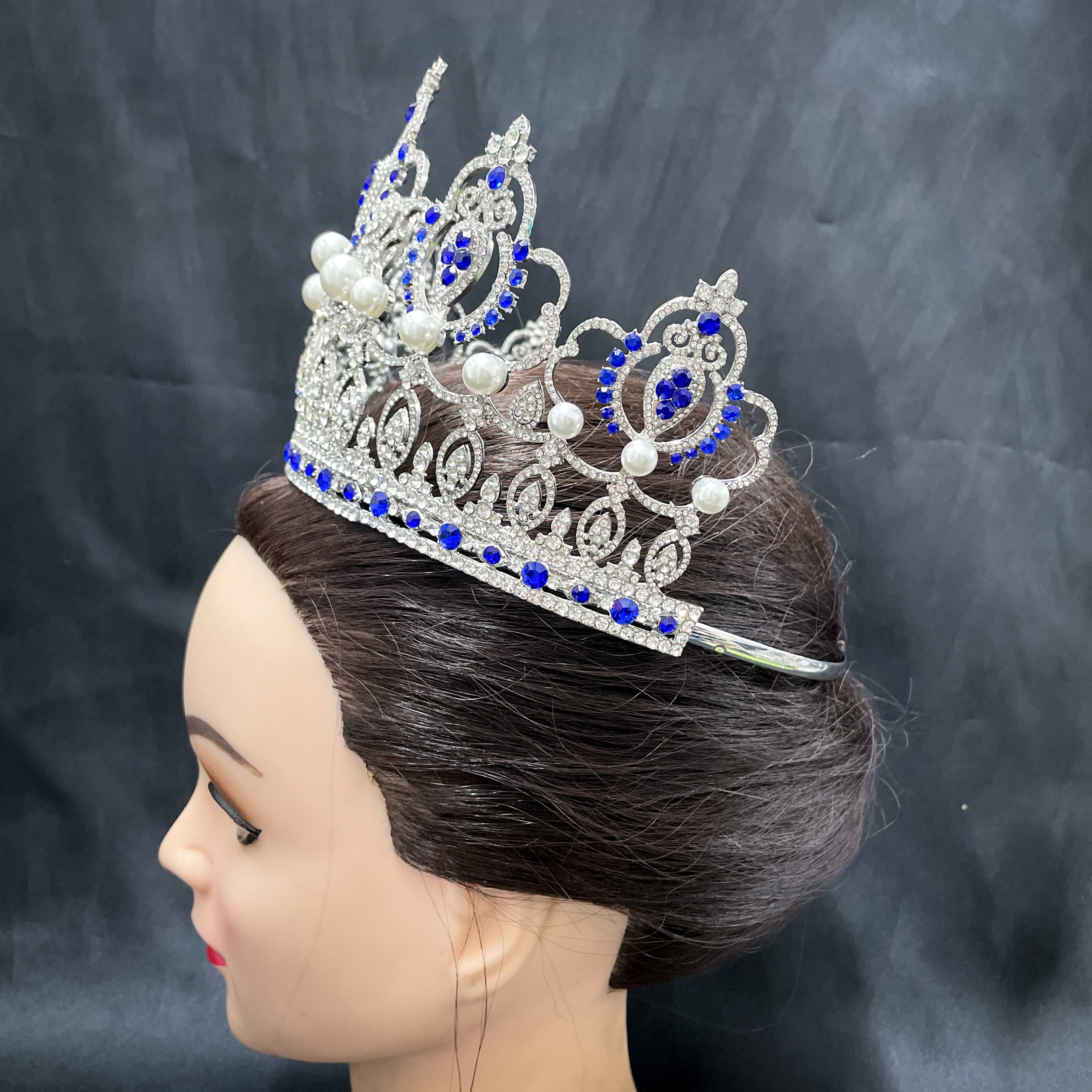 (พร้อมส่ง) มงกุฏ 092 สีน้ำเงิน มงกุฎนางงาม มงกุฎเพชร มงกุฎประกวด สินค้าพร้อมส่ง ไม่ต้องรอนาน งานพรีเมี่ยม