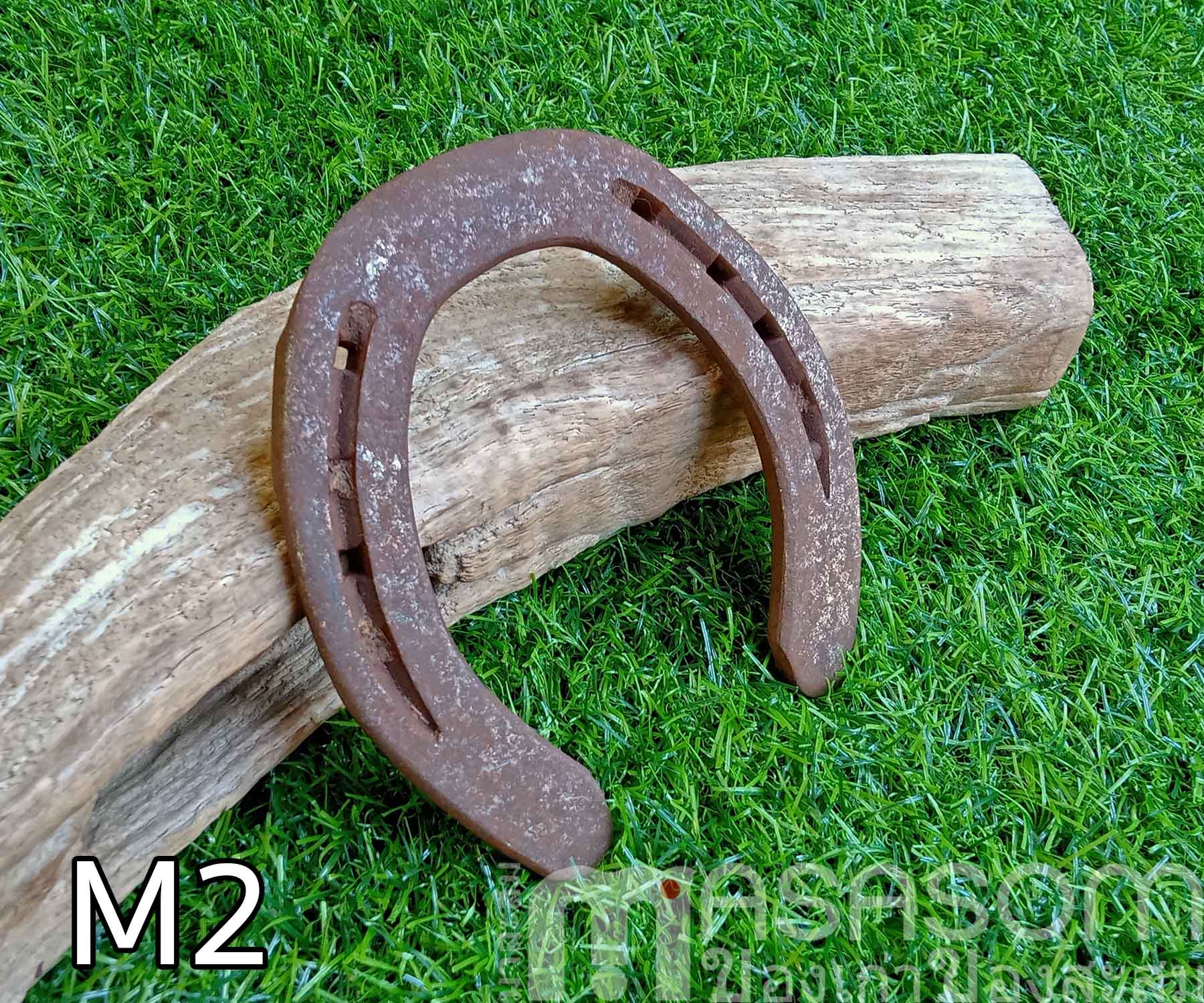 เกือกม้าเก่า วัตถุมงคลนำโชค