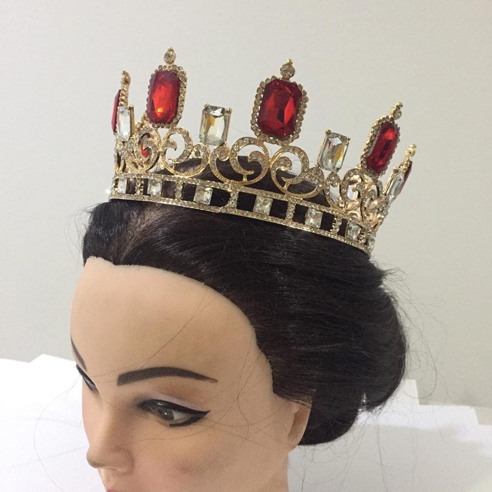 (พร้อมส่ง) มงกุฏผู้ชาย 040 สีแดง มงกุฎผู้ชาย มงกุฎเจ้าชาย งานสวย ปราณีต QCเพชรทุกเม็ด