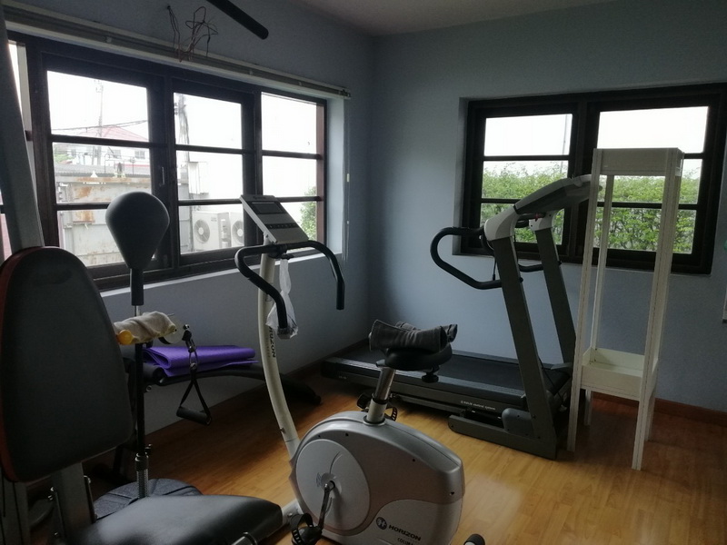 🚩H1085 ขายที่ดิน+โกดัง+บ้านพักคนงาน+บ้านเดี่ยว เนื้อที่ 4ไร่ 8ตารางวา อยู่ซอยท่าอิฐ ทำเลดี ห่างถนนราชพฤกษ์เพียง 1 กิโลเมตร เหมาะทำโกดังสินค้าและพักอาศัย