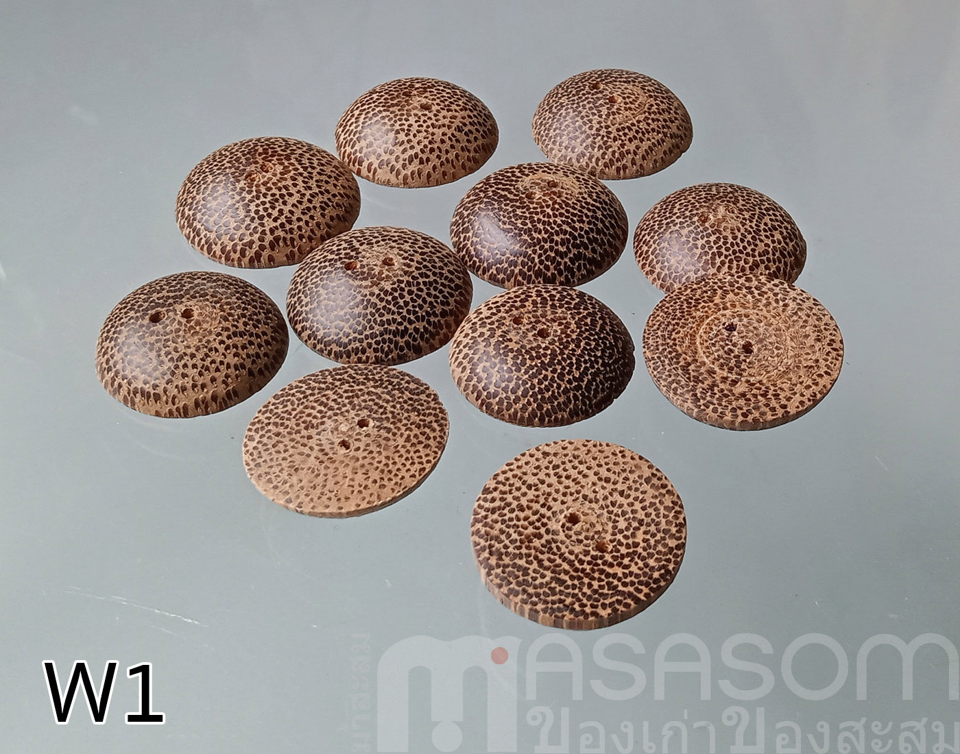 กระดุมไม้