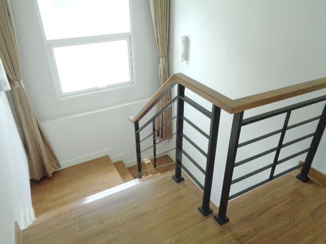 H1169 ขายบ้านเดี่ยว 50.2 ตร.วา หมู่บ้านเซนโทร ประชาอุทิศ90 ซอยประชาสามัคคี อ.พระสมุทรเจดีย์ จ.สมุทรปราการ สภาพใหม่มาก ฟรีค่าโอน