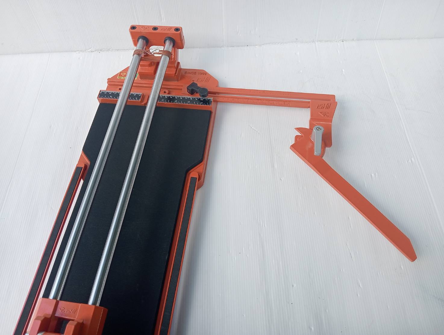 แท่นตัดกระเบื้อง18" (470mm.) ISHIL ญี่ปุ่น JN-470 / 27128
