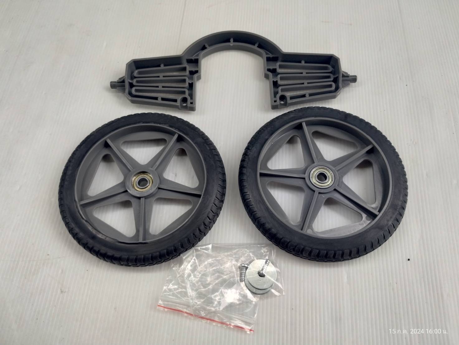 ล้อรถเข็นเครื่องตัดหญ้าไร้สาย OSAC1001 OSUKA