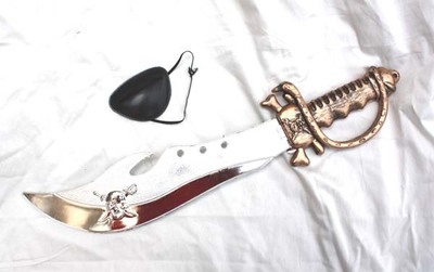 พร๊อพสำหรับชุดโจรสลัด