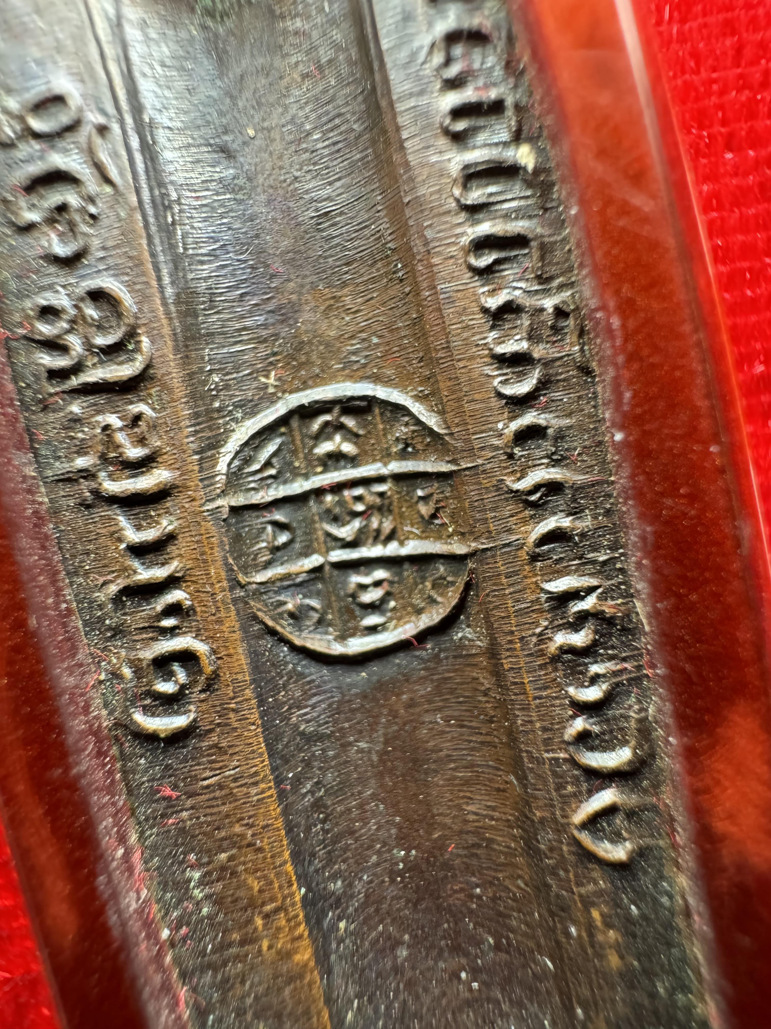 พระร่วงรางปืน วัดพระธาตุดอยสุเทพ ปี2515 หลังเจดีย์จม พิธีใหญ่เกจิดังทั่วไทยปลุกเสก พร้อมเลี่ยมโบราณเปิดหน้า