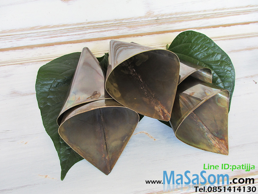 ซองพลูทองเหลือง