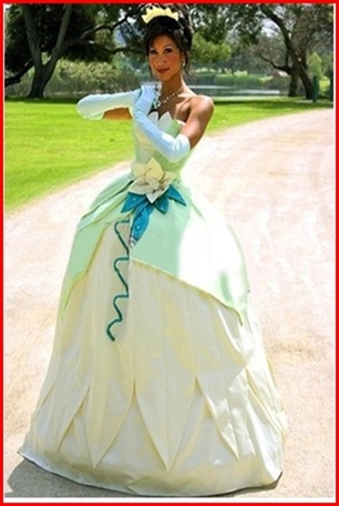 ชุดเจ้าเทียน่า @ เจ้าชายกบ