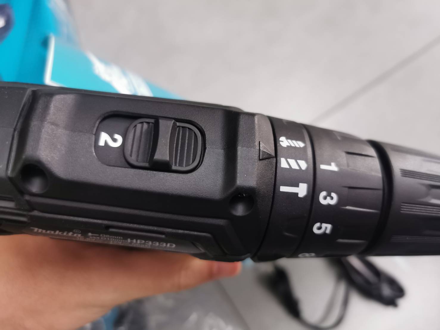 สว่านกระแทกไร้สาย12V HP333DYX3B MAKITA Black Edition