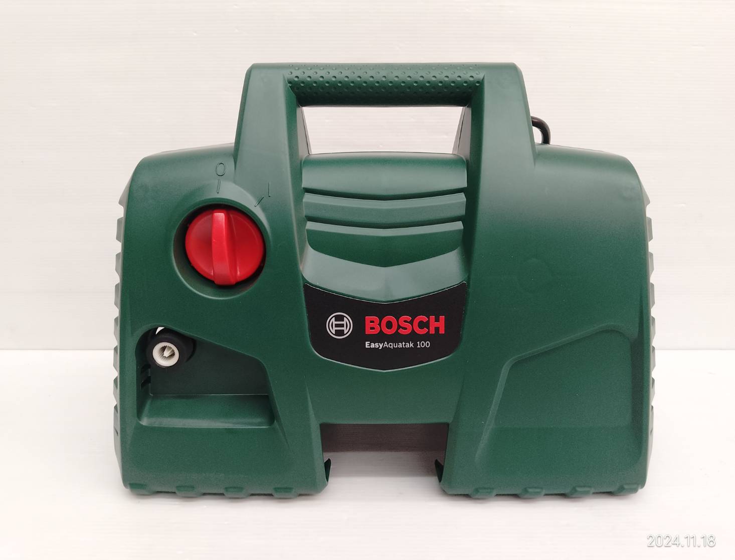 เครื่องฉีดน้ำแรงดันสูง EASYAQUATAK100 BOSCH