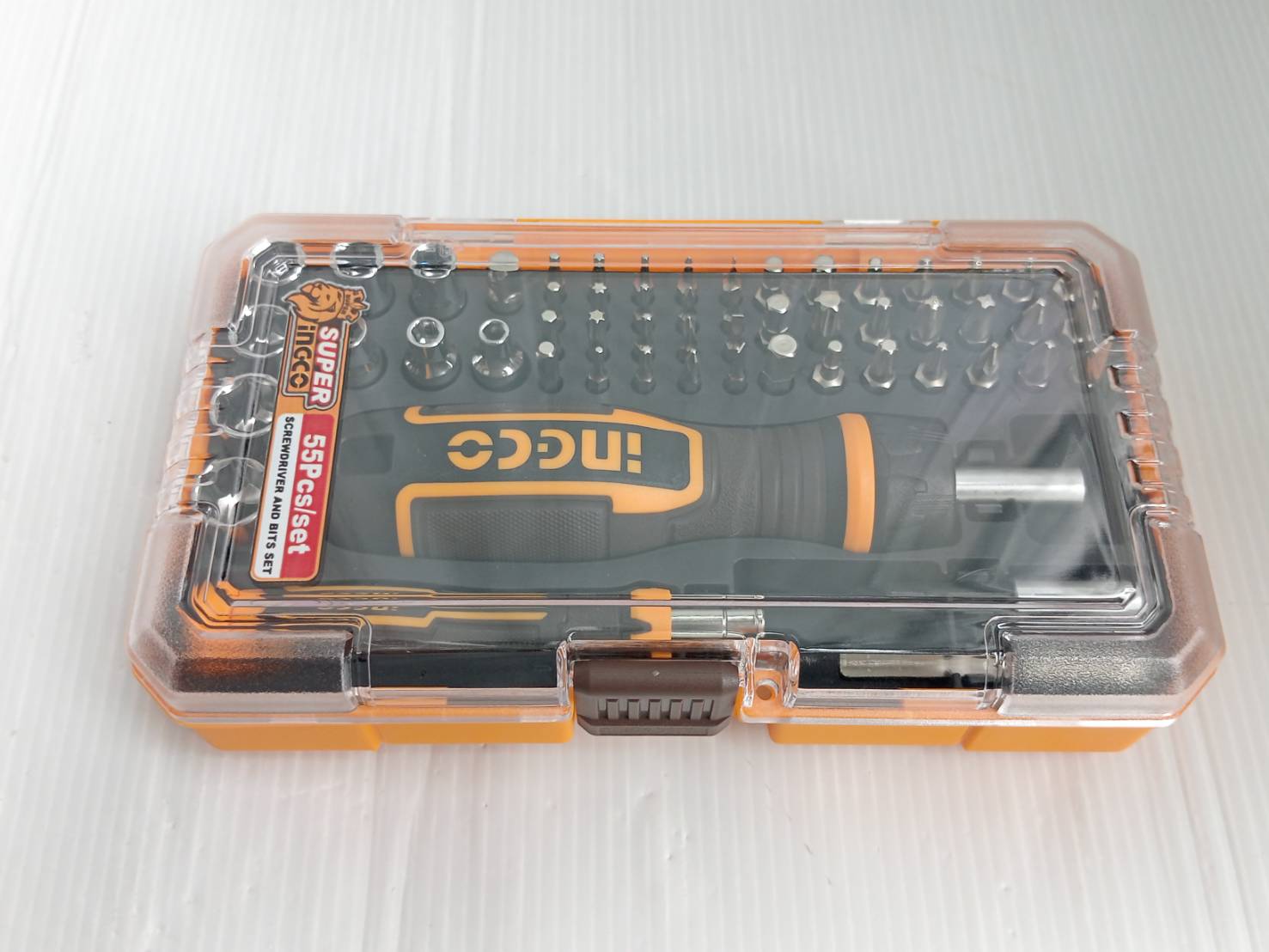 INGCO ชุดดอกไขควง 55 ชิ้น พร้อมด้ามจับ 2 แบบ HKSDB0558