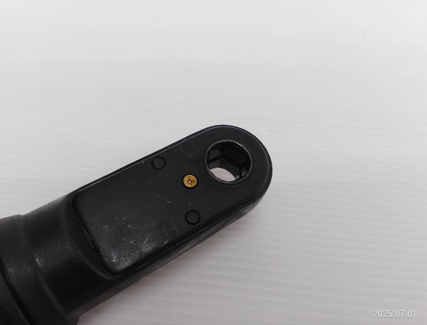 DEWALT ประแจบล็อก1/4-3/8 นิ้ว 12V DCF500N-XJ ด้ามสั้น (ตัวเปล่า)