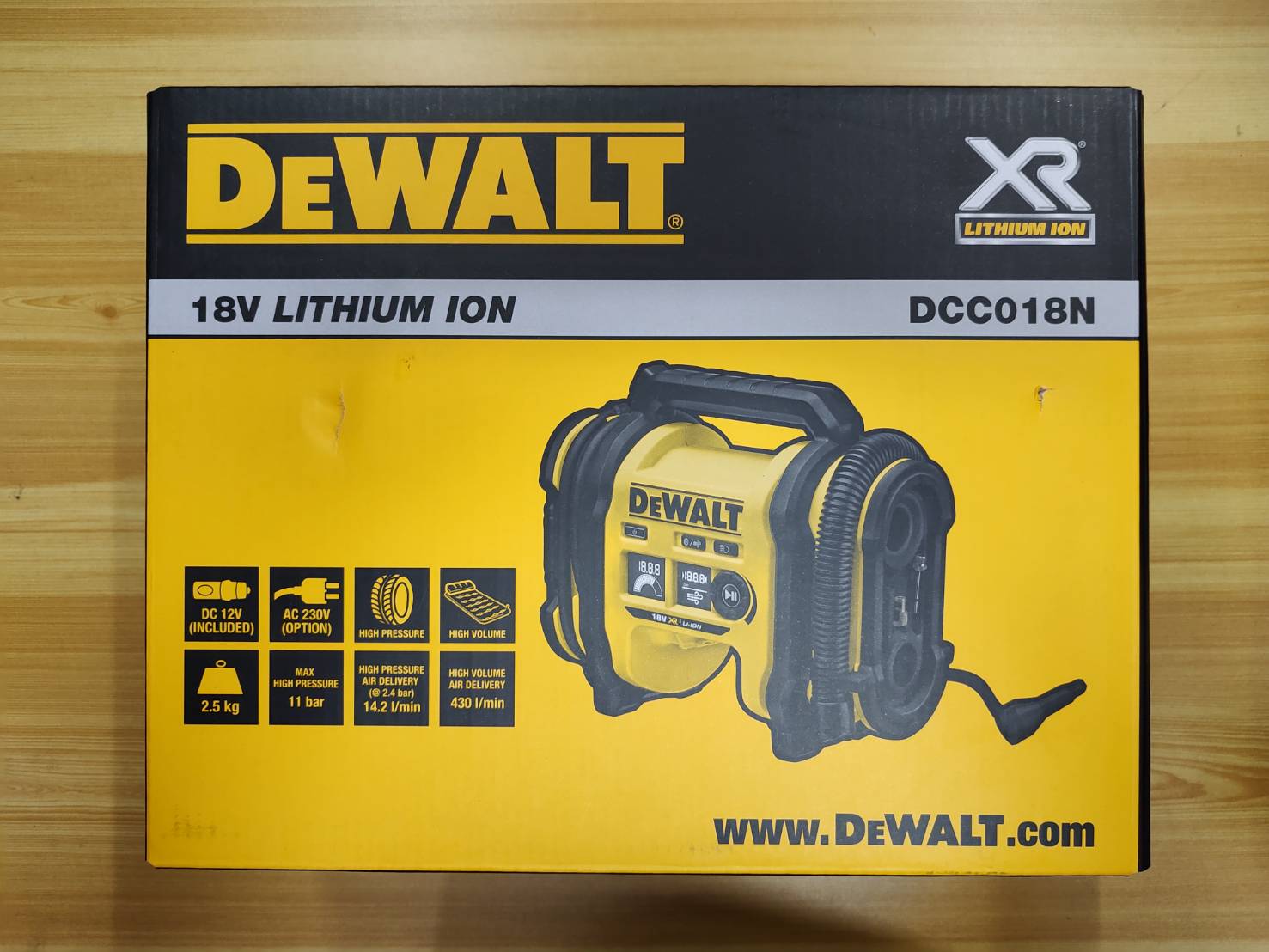 เครื่องสูบลมไร้สาย 18V (20V Max) รุ่น DCC018N DEWALT