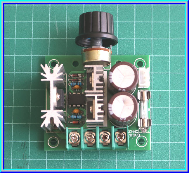 1x บอร์ดควบคุมความเร็วดีซีมอเตอร์ 12-24Vdc 10A (max)