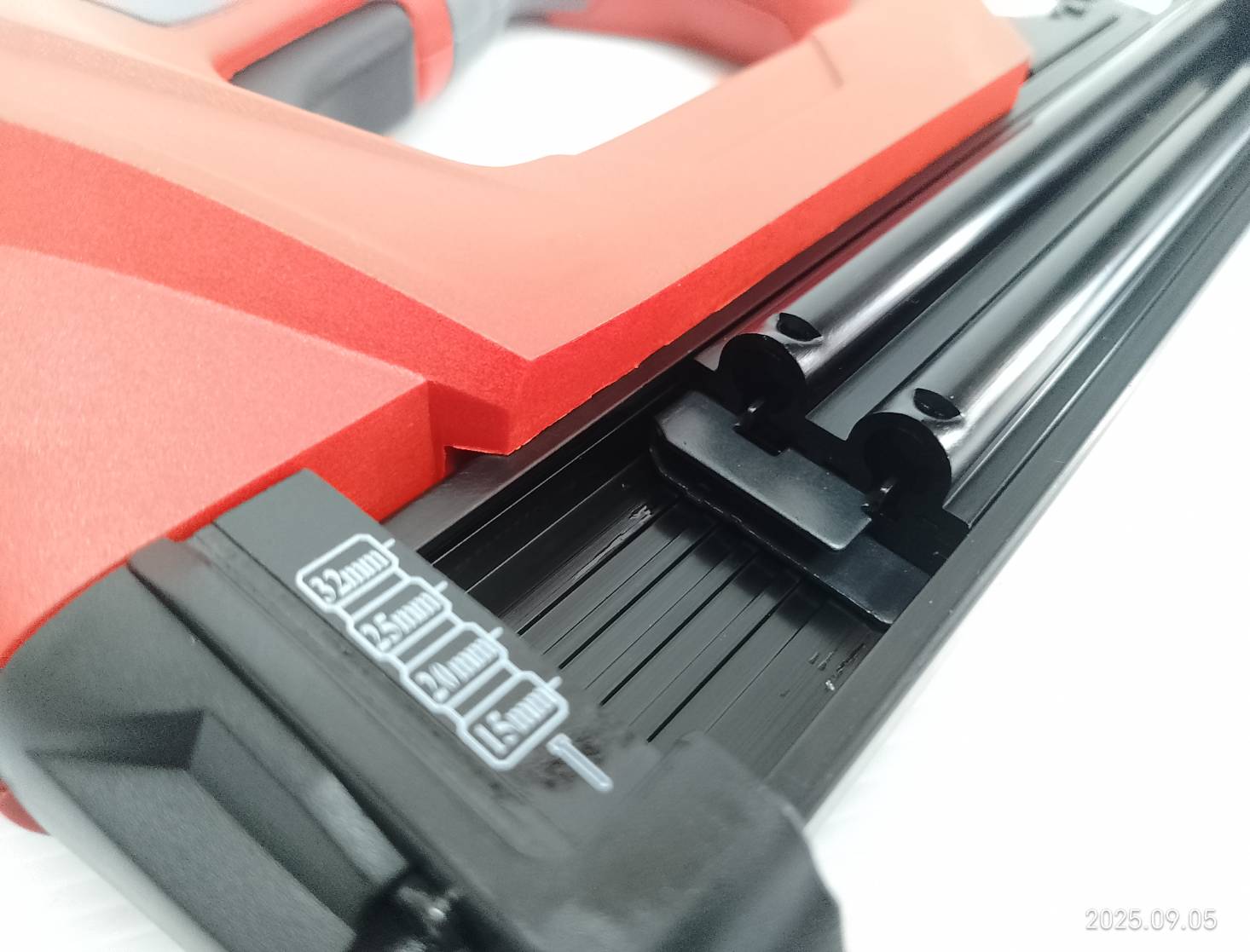 ปืนยิงตะปูไฟฟ้า 2in1 A-OK-EN3225 OKURA