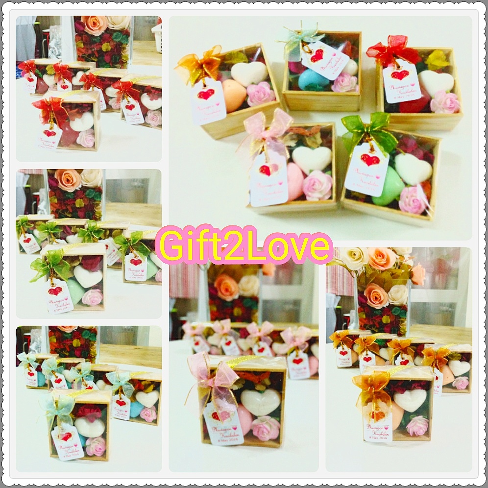 สบู่รูปหัวใจคู่พร้อมบุหงา ใส่กล่องไม้