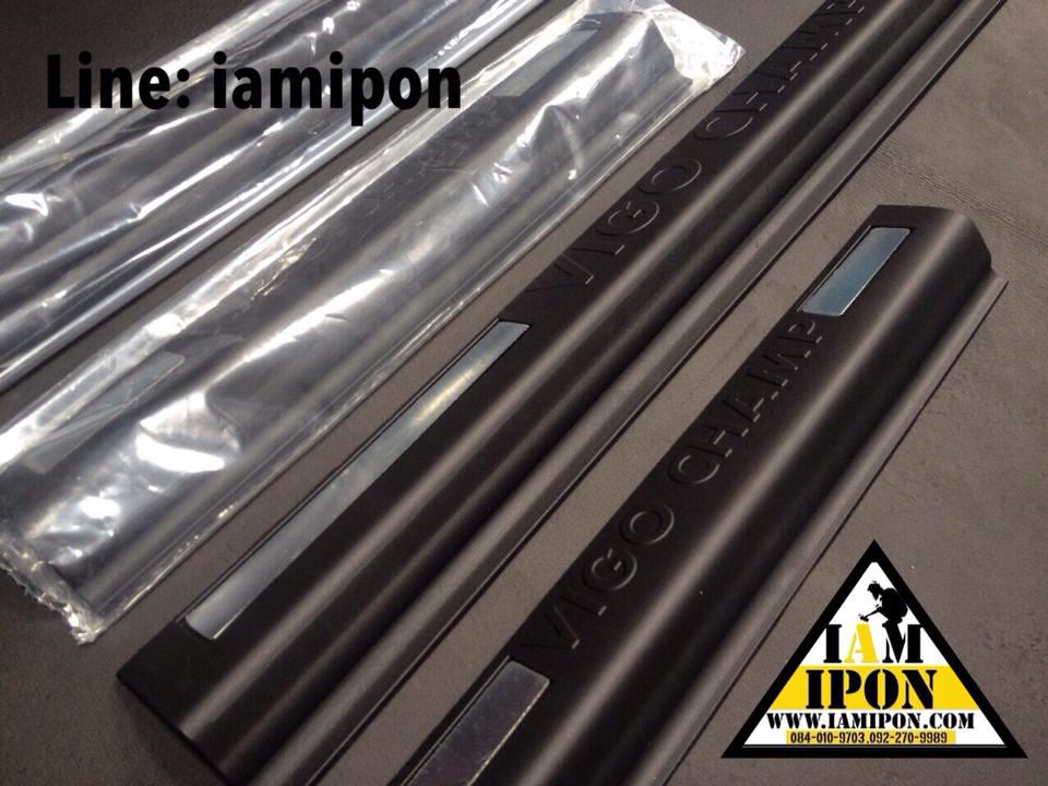 Scuffplate สคัฟเพลท ( กันรอยชายประตุ ) TOYOTA VIGO CHAMP