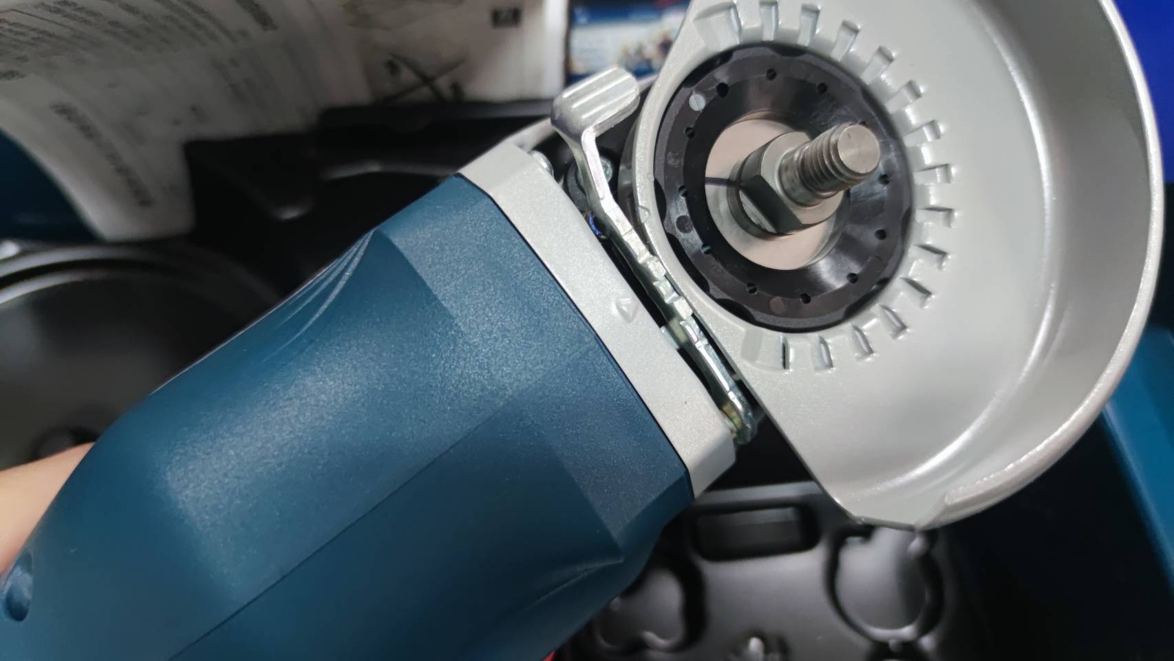 หินเจียร4" ไร้สาย GWS18V-15SC BOSCH SOLO