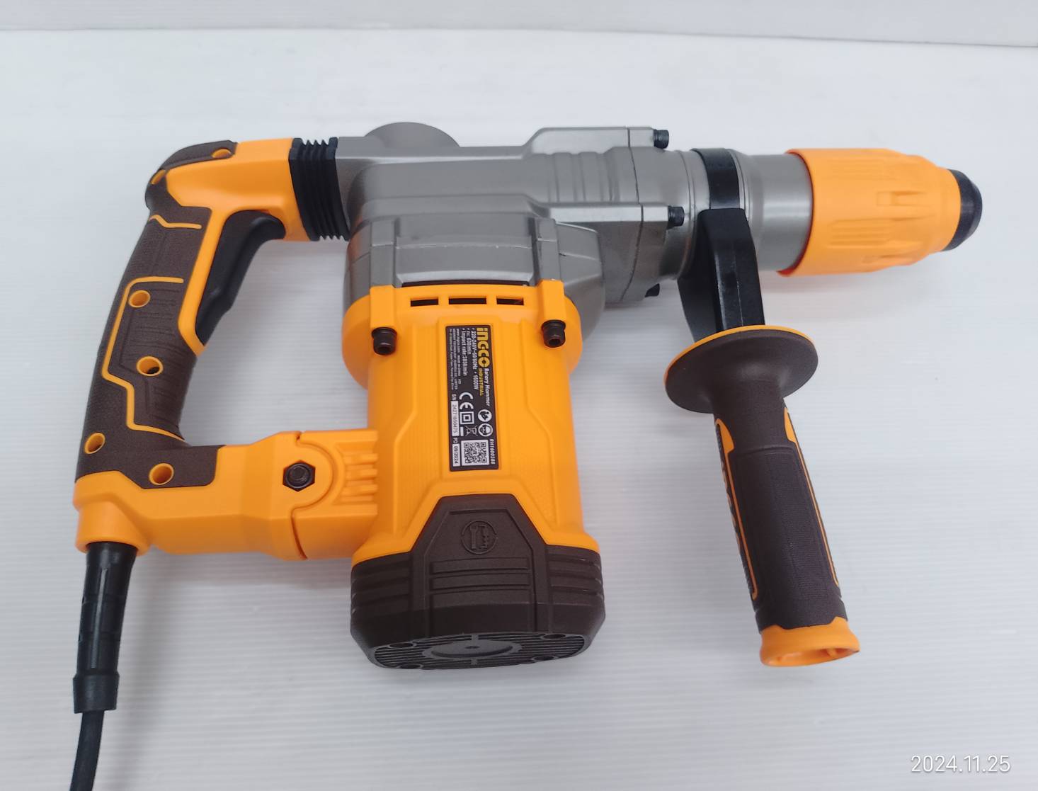 INGCO สว่านโรตารี่ 1600W Chipping Gun SDS-MAX RH1600388