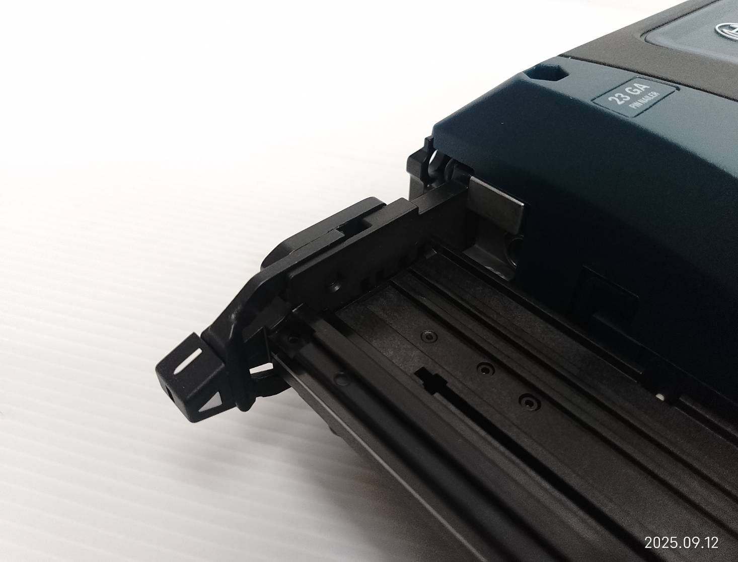 ปืนยิงตะปูไร้สาย18V GNH18V-35 BOSCH 0601482780 ใช้ตะปู PIN