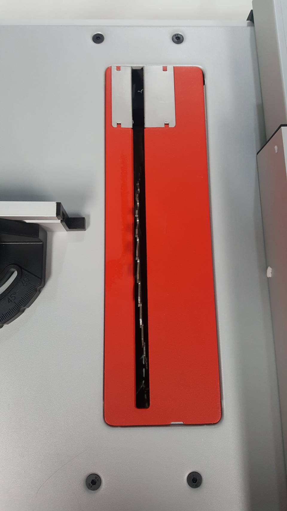 โต๊ะเลื่อยวงเดือน10" GTS254 BOSCH