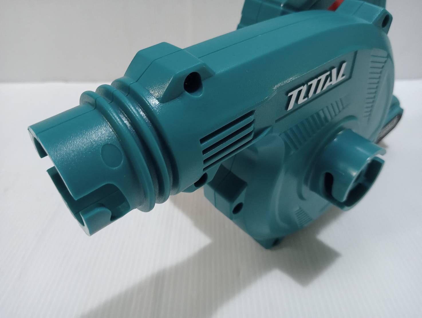 เครื่องเป่าลมไร้สาย 20V TABLI200181 TOTAL ((แบตเตอรี่ 1 ก้อน + แท่นชาร์จ )