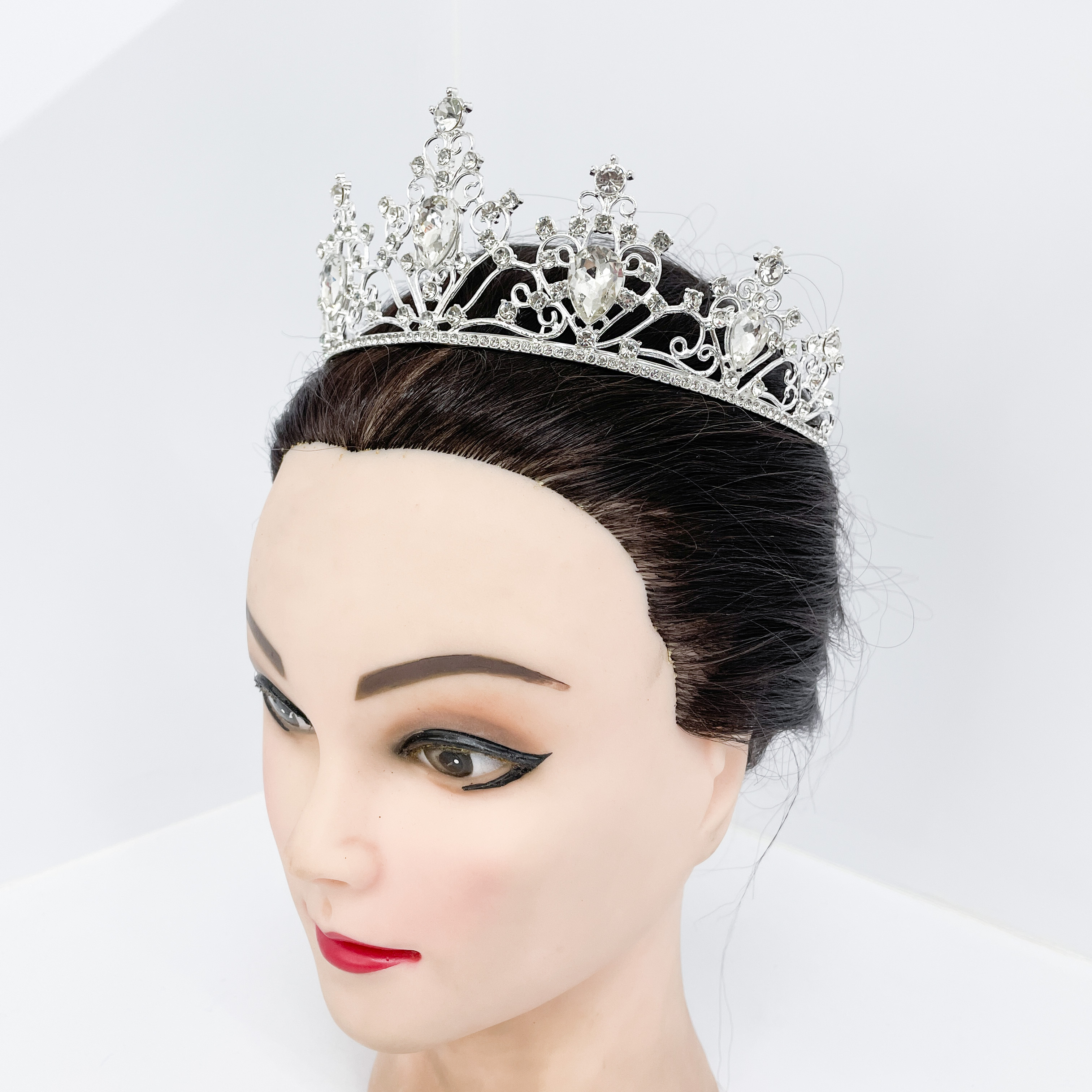 (พร้อมส่ง) เทียร่า 319 สีเงิน มงกุฎนางงาม มงกุฎเจ้าหญิง งานสวย ปราณีต QCเพชรทุกเม็ด สินค้าพร้อมส่งจากไทย