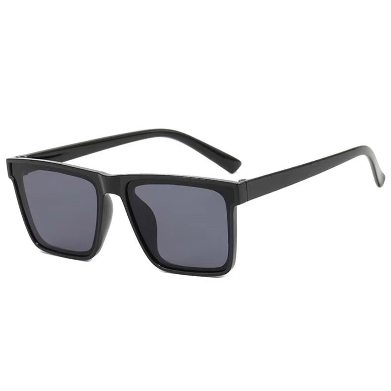 แว่นตากันแดด แฟชั่น ทรงเหลี่ยม พรีเมี่ยม ใส่ได้ทุกรูปหน้า สำหรับผู้ใหญ่ Unisex (ไม่มีกล่อง) ส่งด่วนจาก จ.อุบลราชธานี
