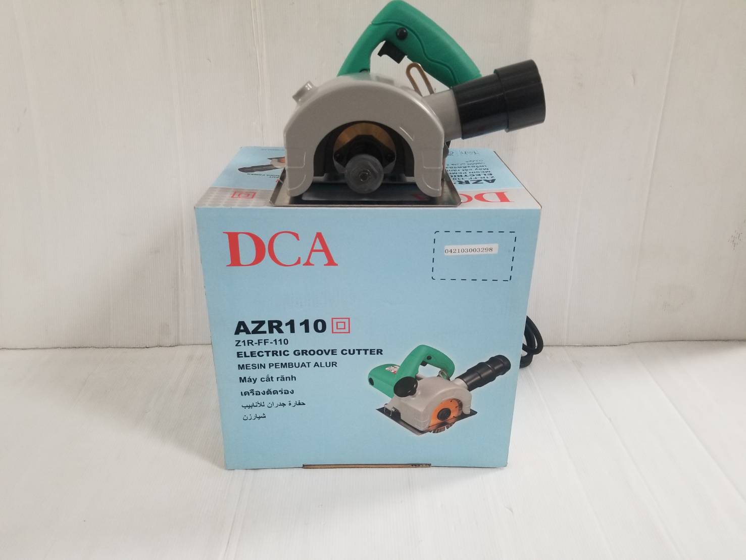 เครื่องเซาะร่องคอนกรีต4" ใบคู่ AZR110 DCA