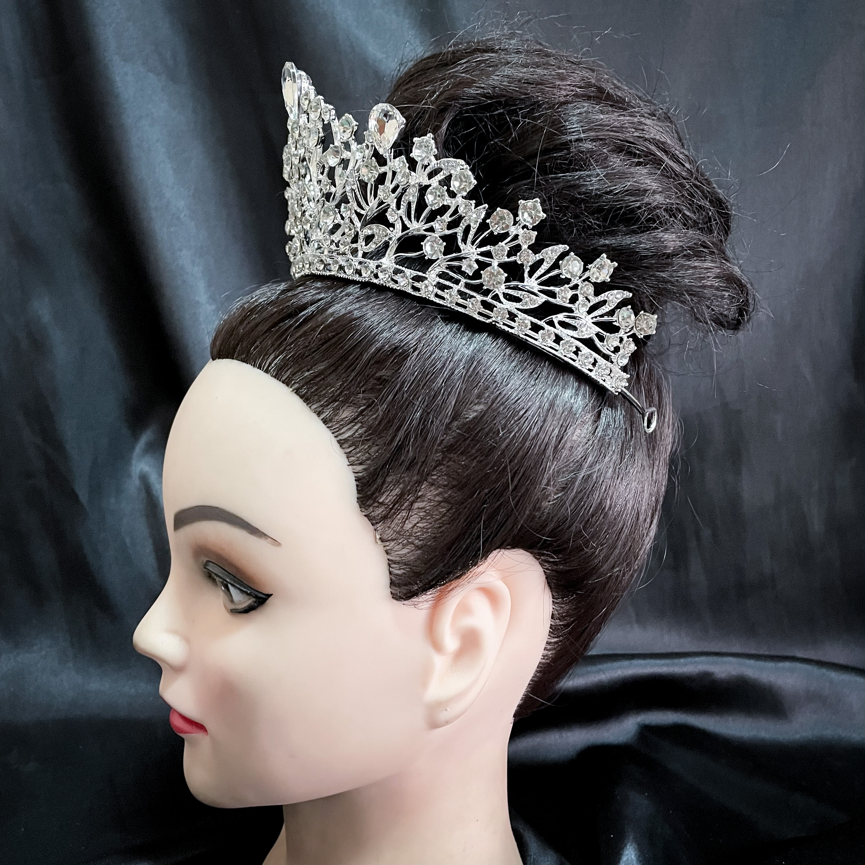 (พร้อมส่ง) เทียร่า 239 สีเงิน มงกุฎนางงาม มงกุฎเจ้าสาว งานสวย ปราณีต QCเพชรทุกเม็ด สินค้าพร้อมส่งจากไทย