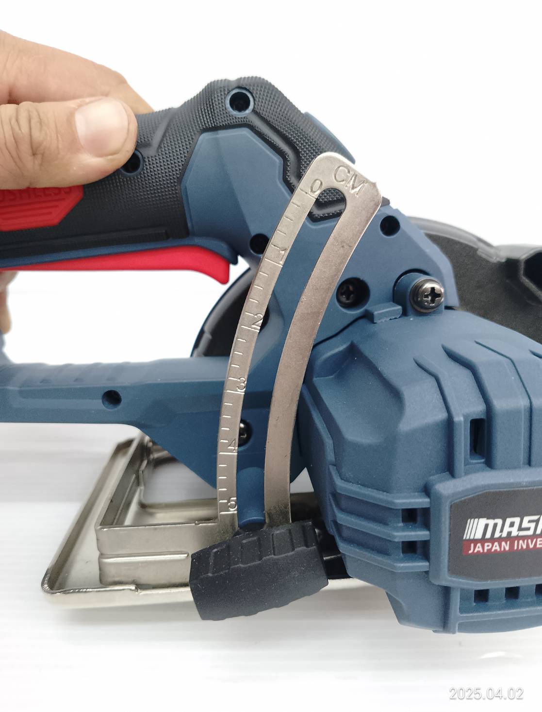 เลื่อยวงเดือนไร้สาย5.5" SCSC-400 MASARU มอเตอร์บัสเลส
