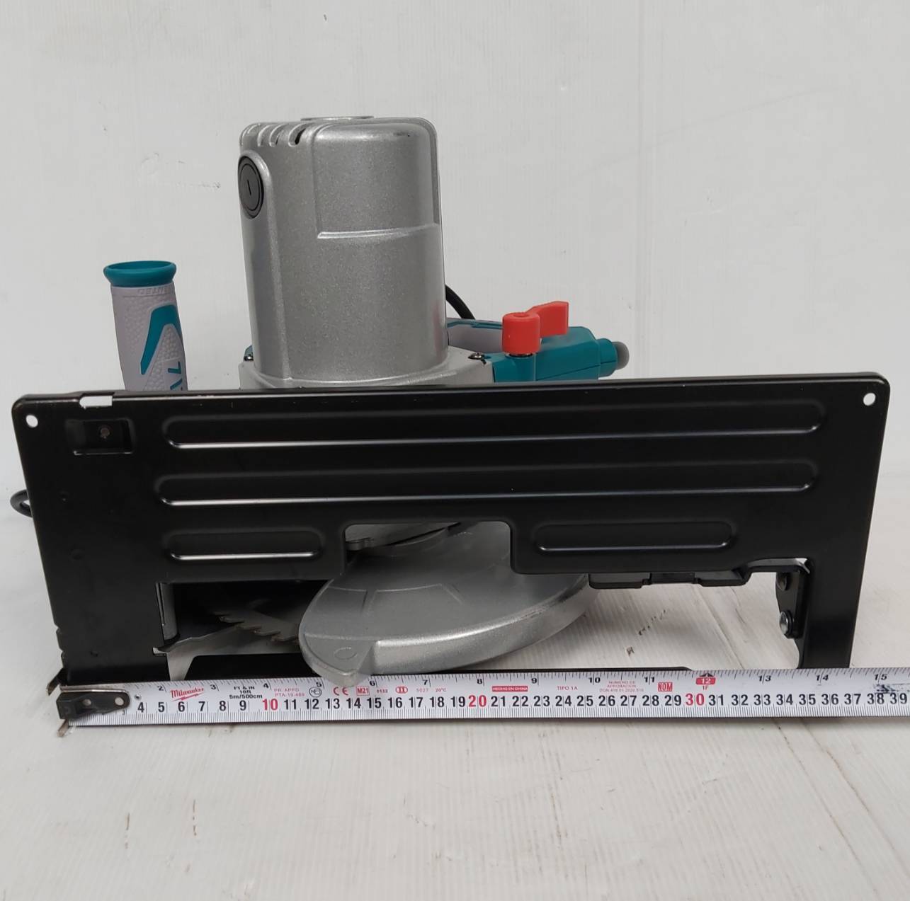 เลื่อยวงเดือน9" TS1222356 TOTAL