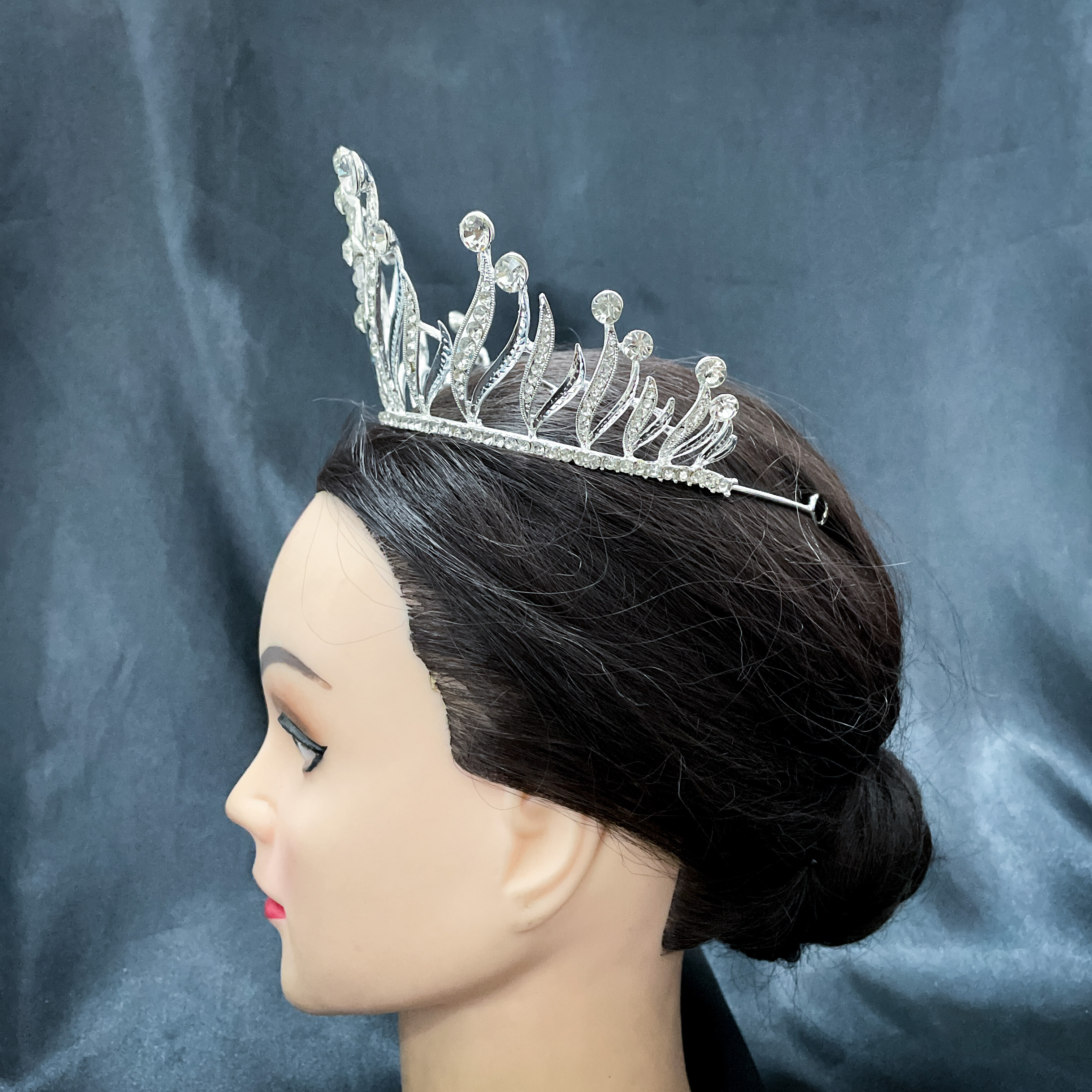 (พร้อมส่ง) เทียร่า 327 สีเงิน มงกุฎนางงาม งานสวย ปราณีต QCเพชรทุกเม็ด สินค้าพร้อมส่งจากไทย