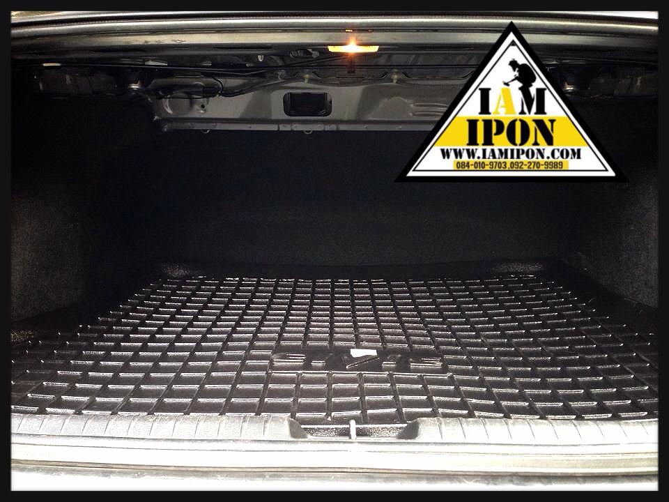 ถาดรองท้ายรถ HONDA CIVIC FD