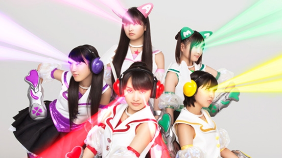 ชุดขบวนการไอดอลเรนเจอร์ 5 สี @ Momoiro Clover Z