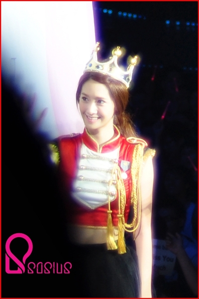 ชุดเจ้าหญิงเกิลร์เจนเนเรชั่น / ชุดนักร้องเกาหลี