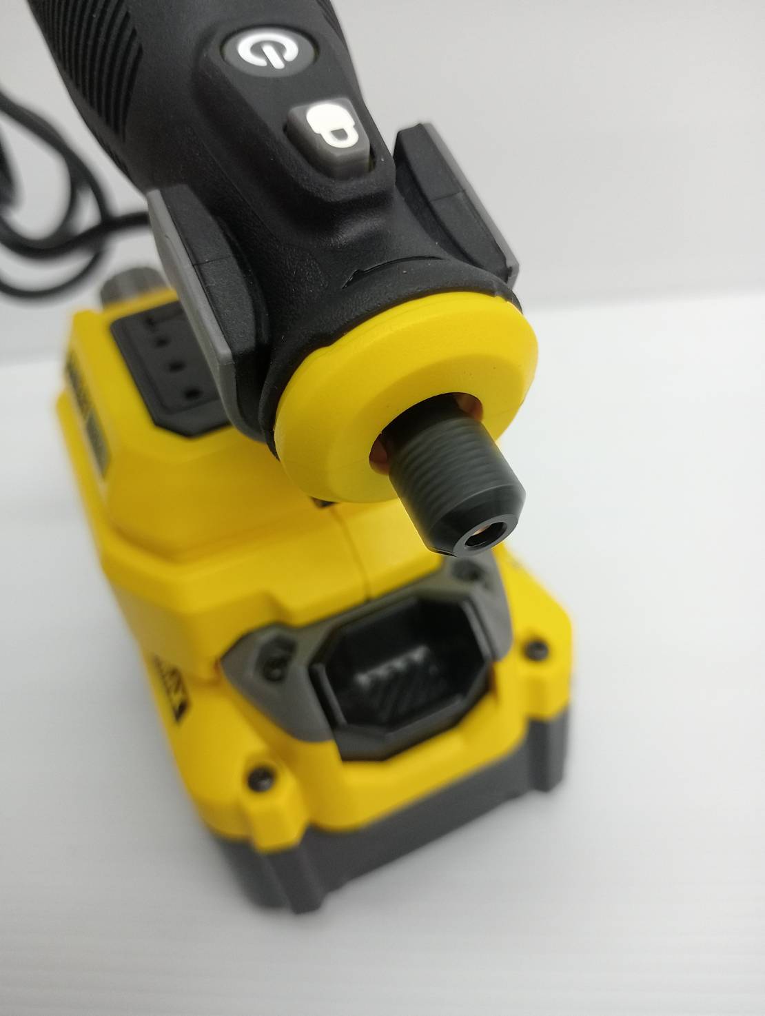 เครื่องเจียร์คอตรง20V SCE030 STANLEY