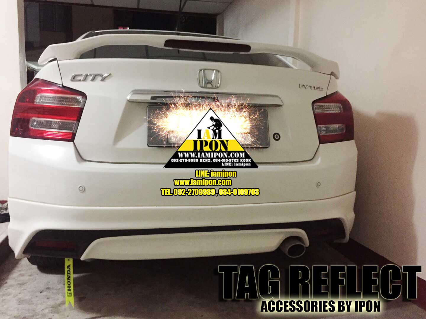 TAG REFLECT แท็กสะท้อนแสงห้อยท้ายรถ