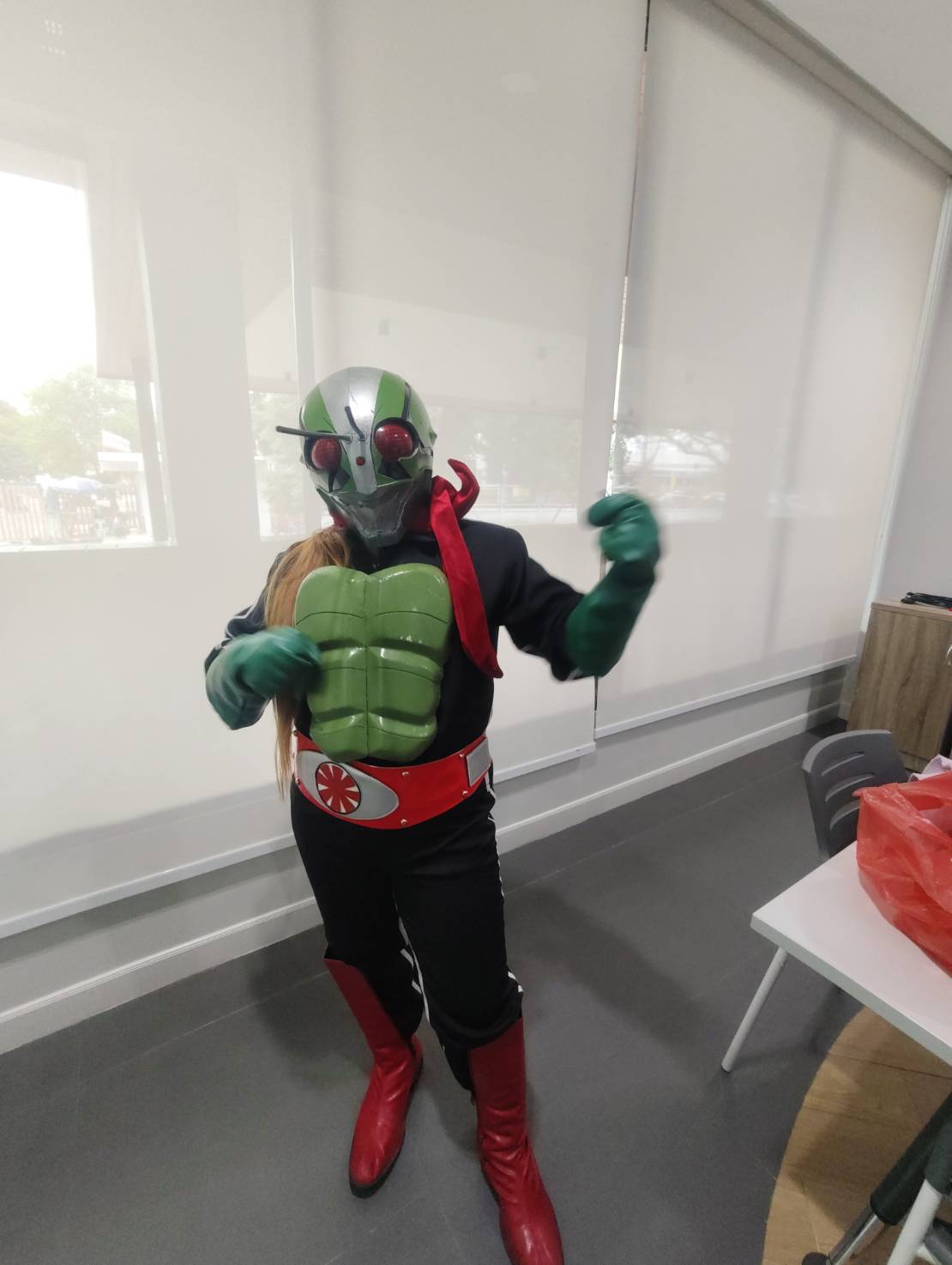 ชุดไอ้มดแดง