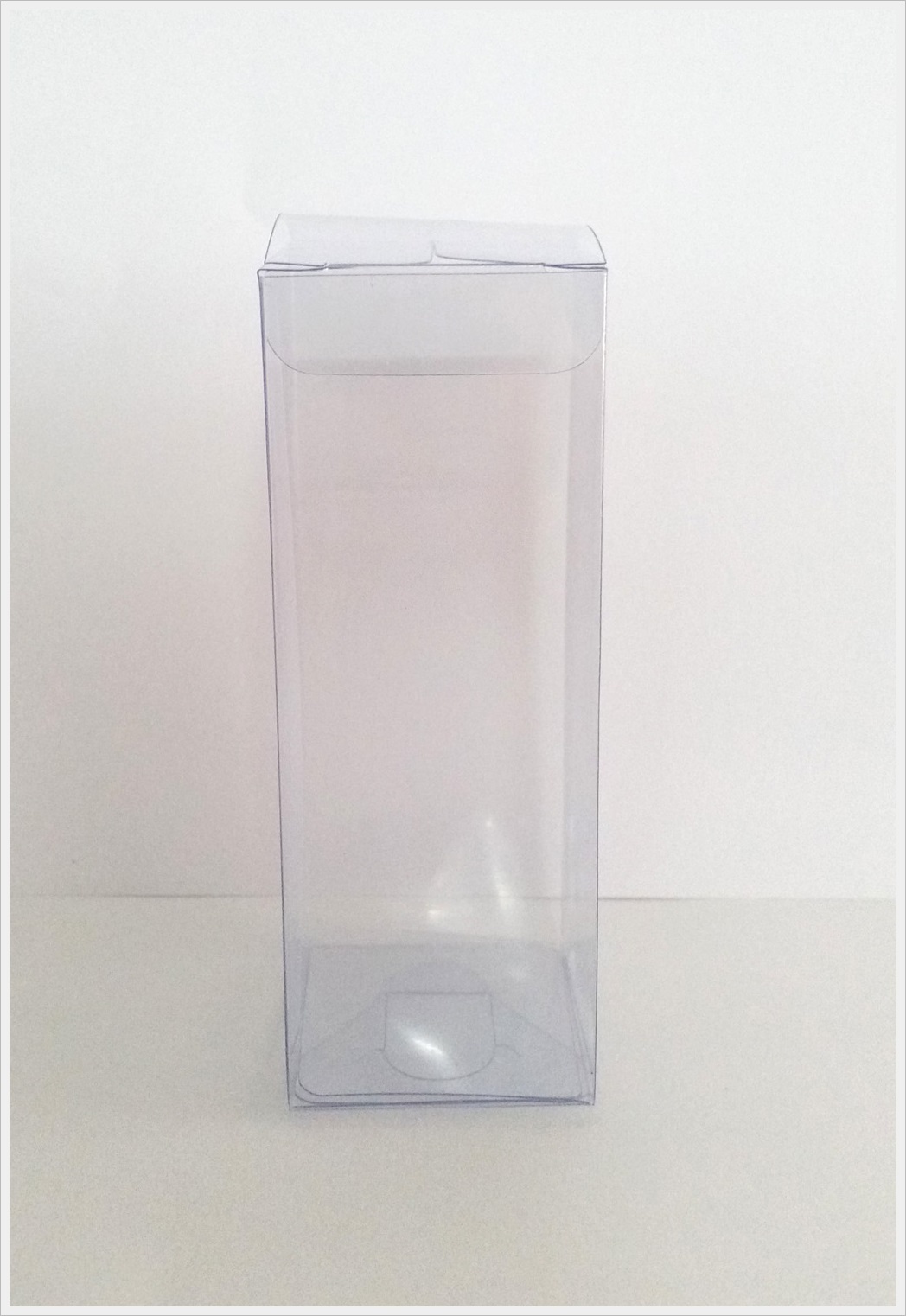 กล่องใส่ขวด-เครื่องสำอางค์ ขนาด 4 x 4 x 11 cm