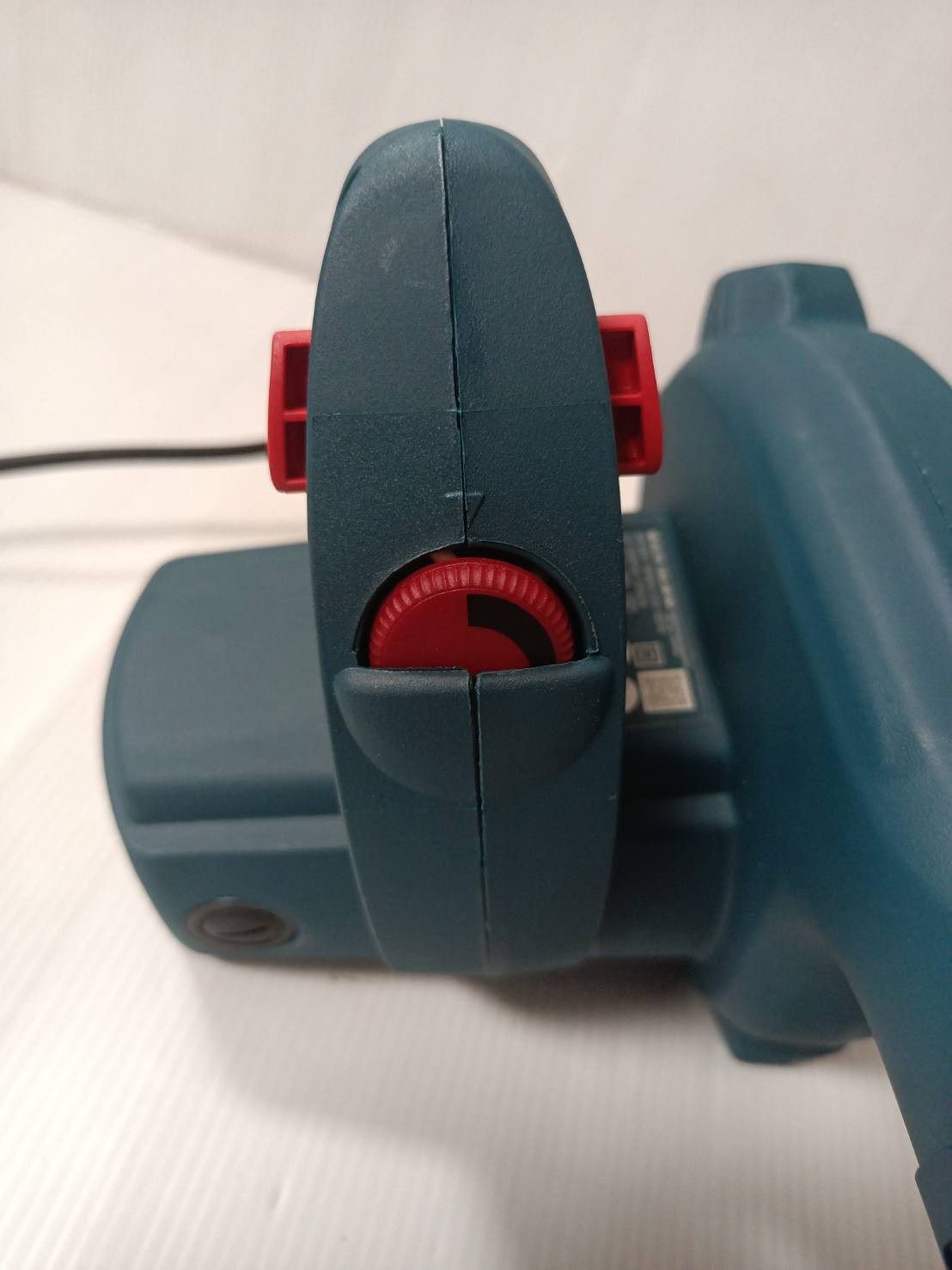 เป่าลมเย็น GBL82-270 BOSCH