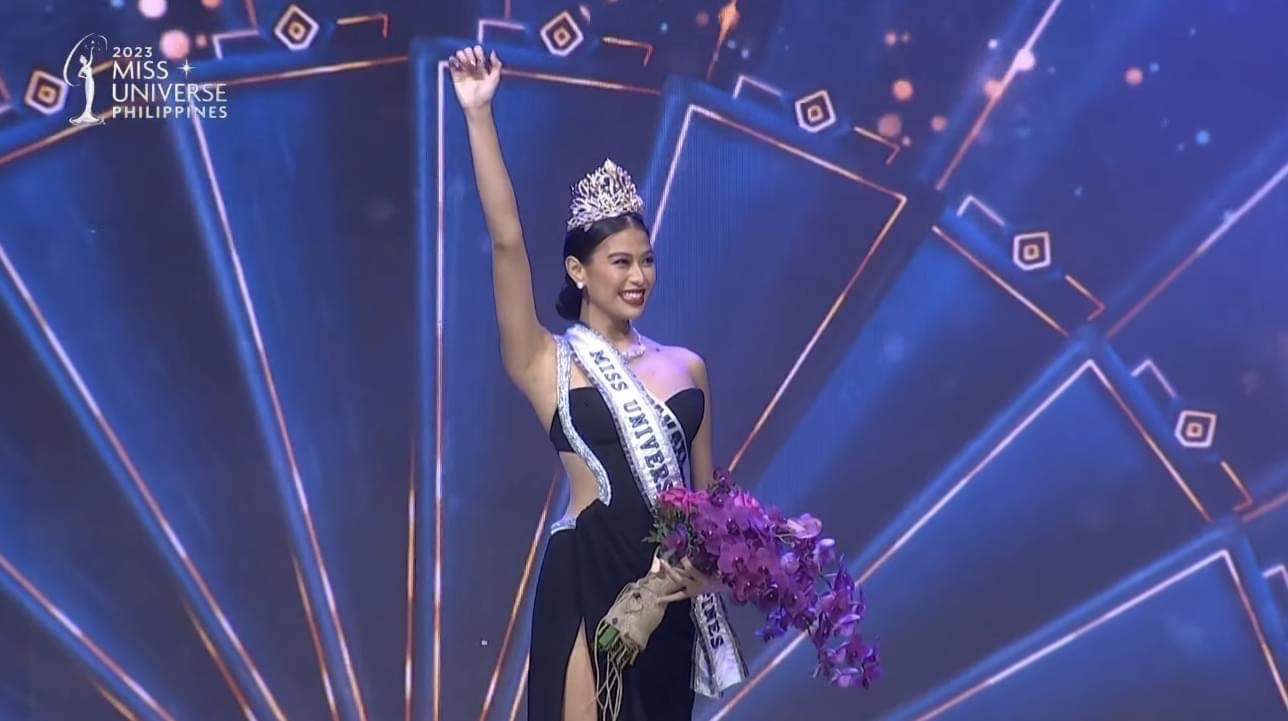 (พร้อมส่งจากไทย) มงกุฏ 111 สีเหลือง มงกุฎเพชร มงกุฎประกวด สินค้าพร้อมส่ง ไม่ต้องรอนาน งานพรีเมี่ยม