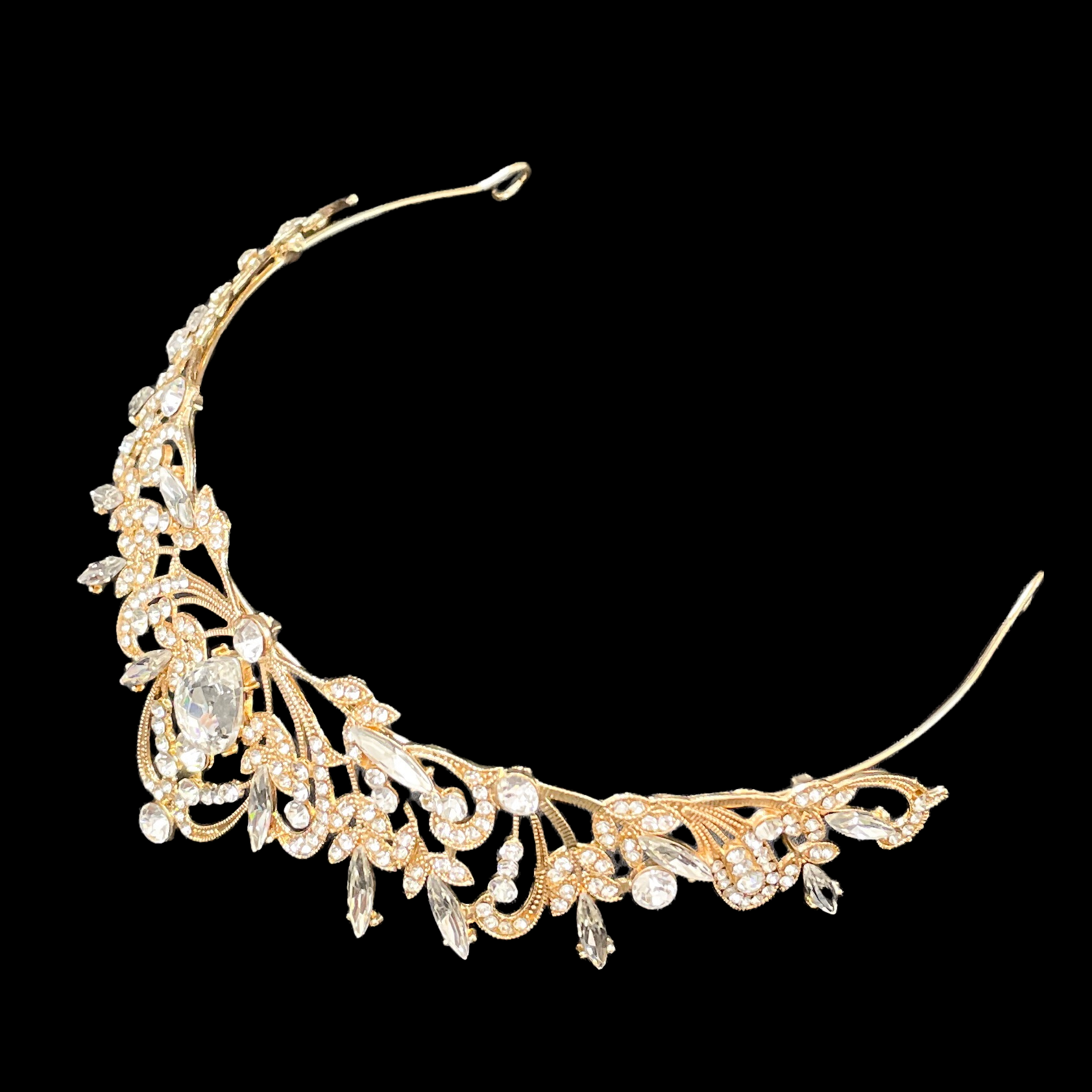 (พร้อมส่ง) เทียร่า 310 สีทอง งานสวย ปราณีต QCเพชรทุกเม็ด สินค้าพร้อมส่งจากไทย