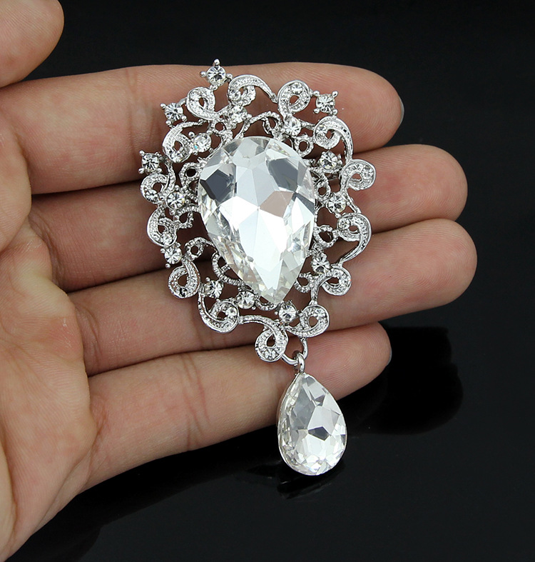 (พร้อมส่ง) เข็มกลัด 081